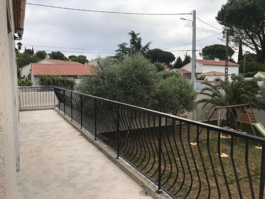 Haut De Maison Entierement Renove Avec Garage Carnoux-en-Provence Esterno foto